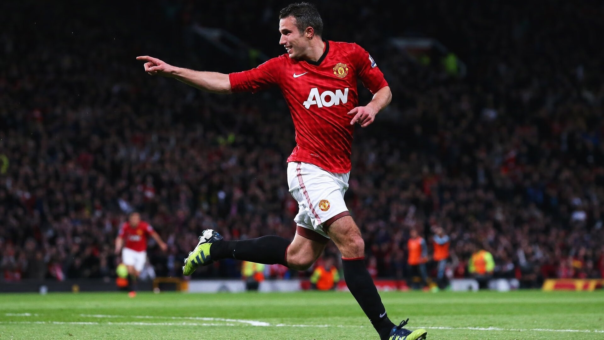 赛后采访：李明感叹“全队合作是胜利的关键”！，李明足球队员