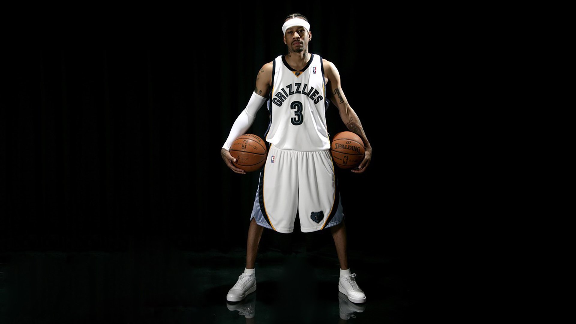 AIYOUXI.COM-雷霆本季防守效率联盟第一，数据称霸全联盟，雷霆队控卫